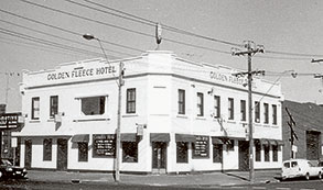 Home - Golden Fleece Hotel
